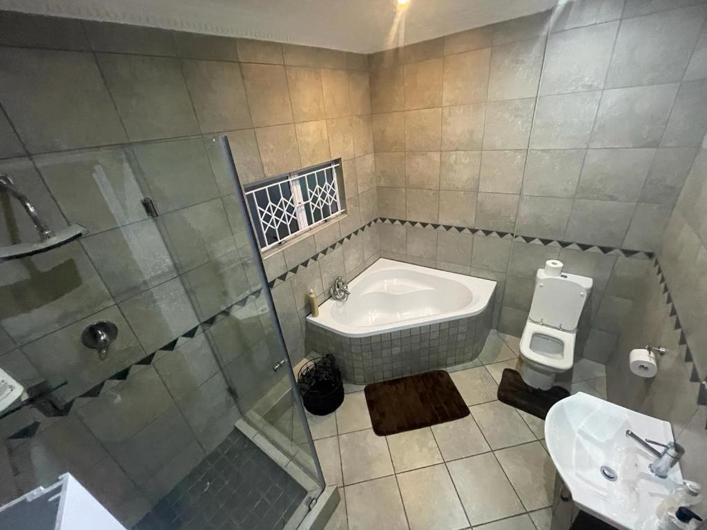 Illovo Beach House Amanzimtoti Exteriör bild