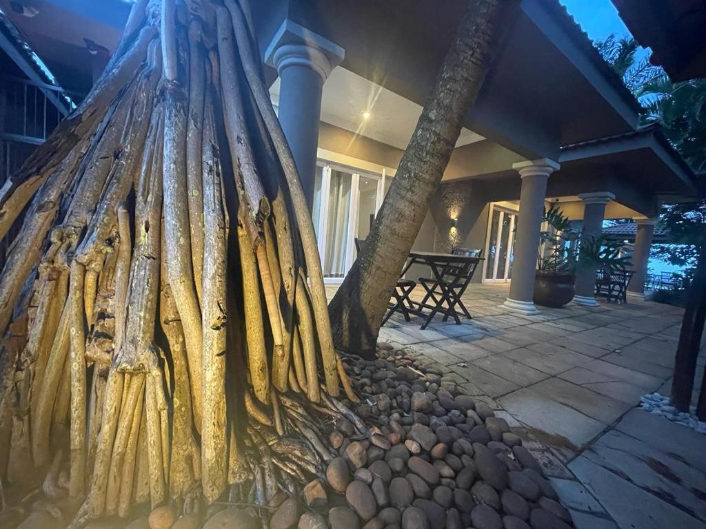 Illovo Beach House Amanzimtoti Exteriör bild